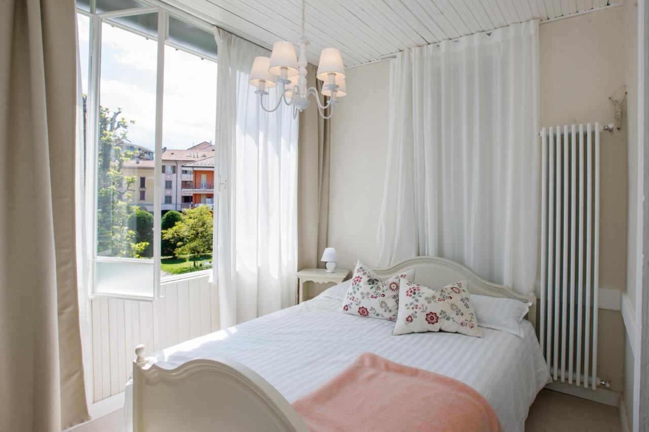 Villa Rachel Intra Ngoại thất bức ảnh